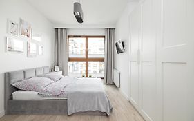 Apartament blisko morza, 47m kw. dwa niezależne pokoje.